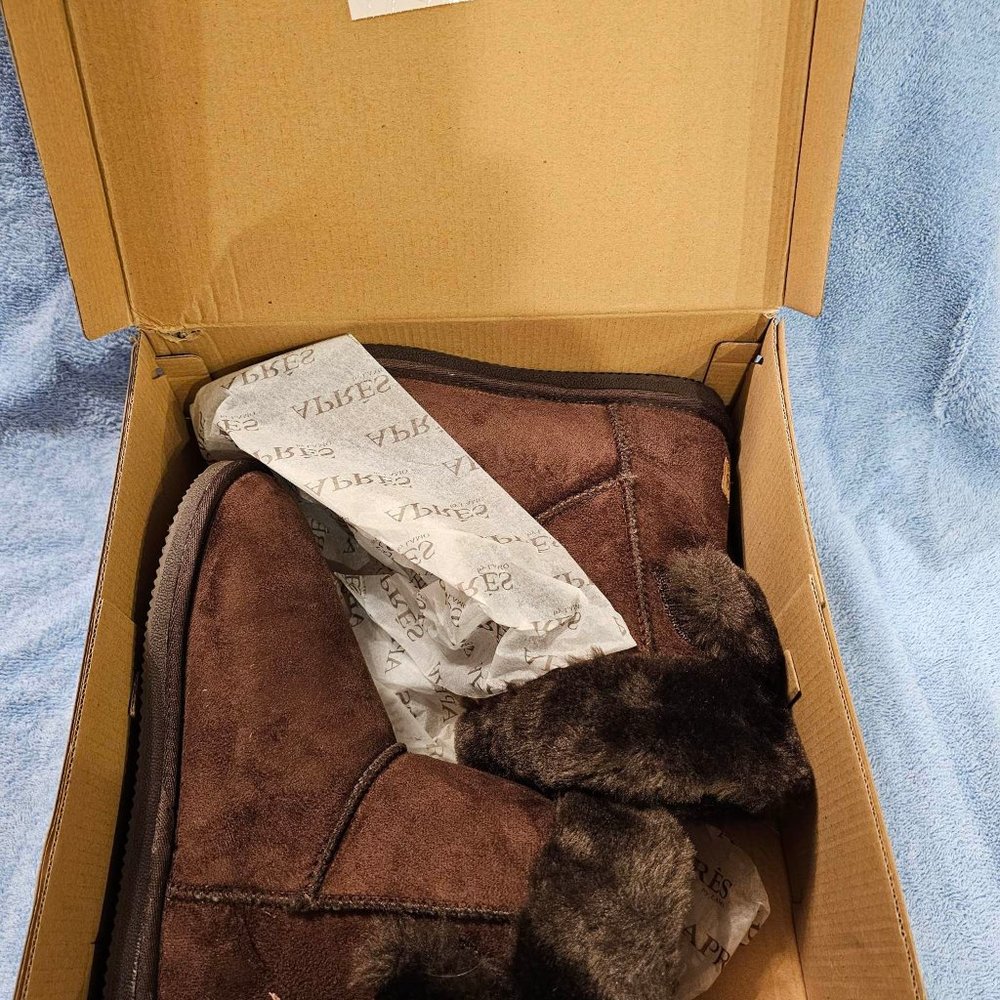 LAMO  APRES BROWN BOOTS